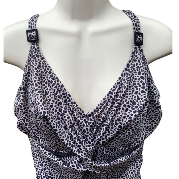 Fantasie Madagascar Underwire One piece Swimsuit twist front slimming US 40E - Picture 10 of 16